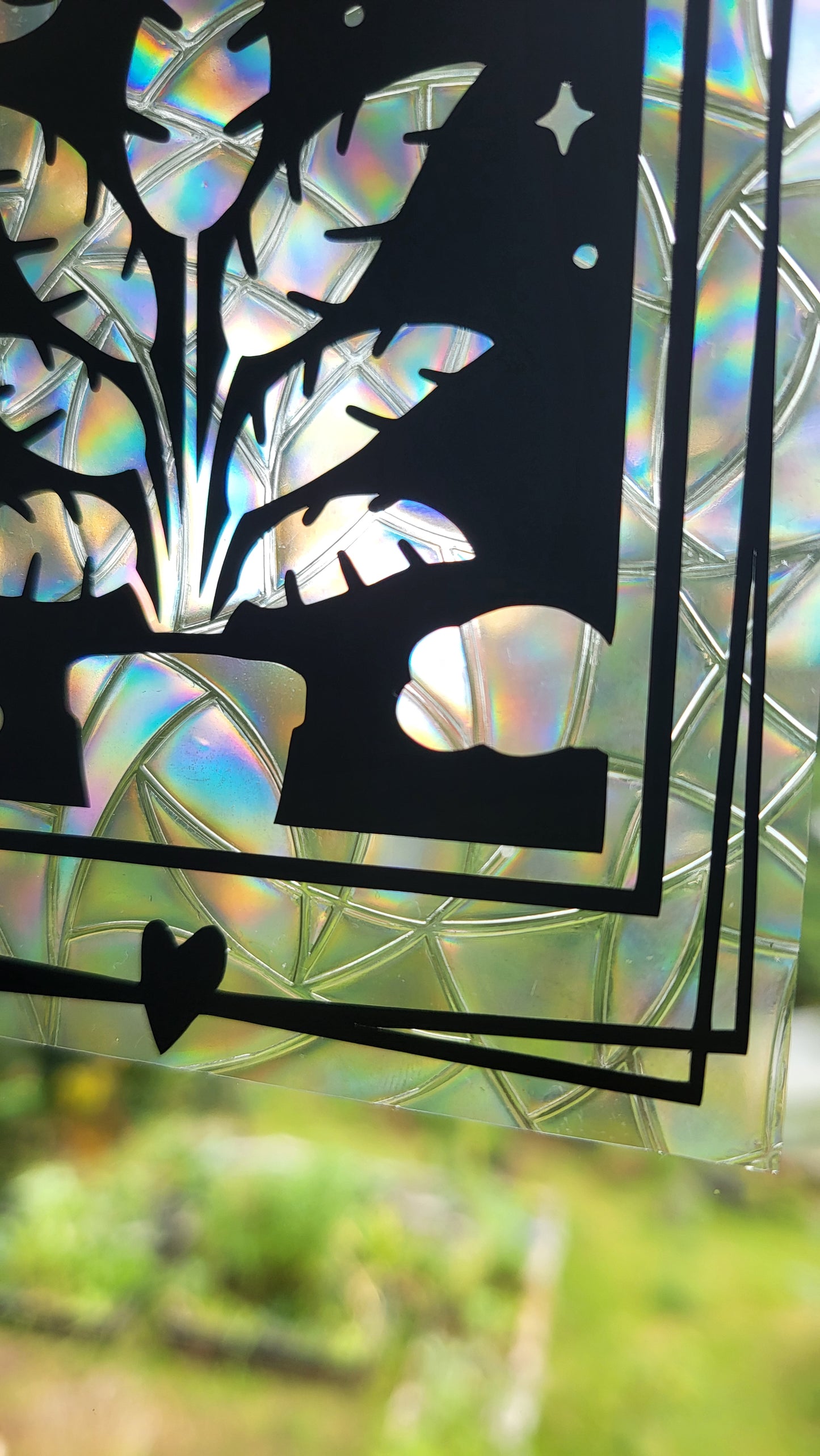 Suncatcher "Pflanze bei Nacht“ Regenbogenfenstersticker